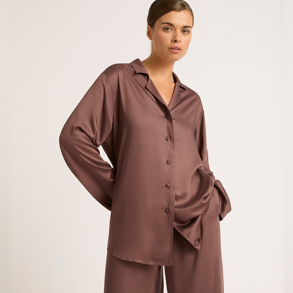 Boody “Garnet” color Vegan Silk fabric Long Sleeve Shirt / bamboo viscose - NWT